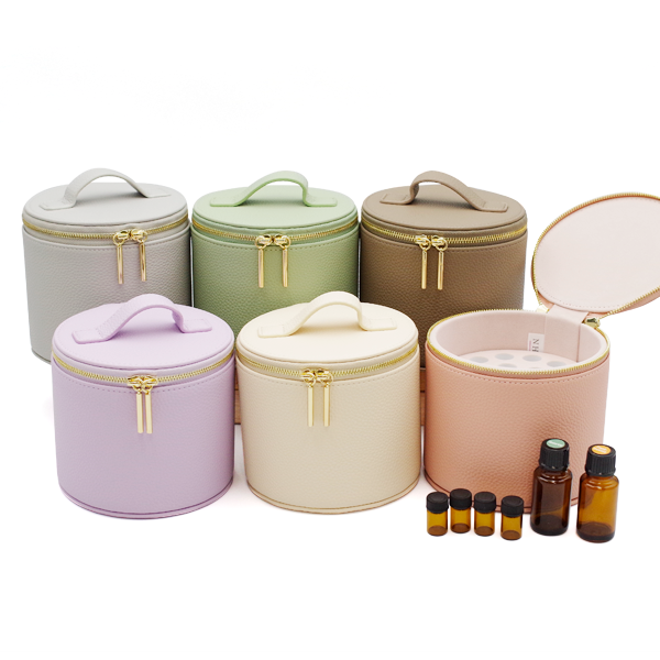 アロマケース　パルフェ(parfait) [小分けビン20本 & 5ml・15mlオイルボトル9本用］