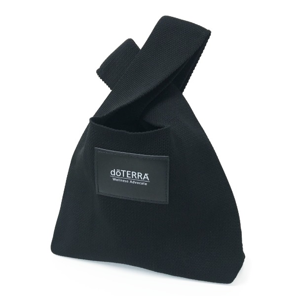 ロゴ入りニットバッグ ー Wellness Advocate ー