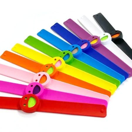 シリコンアロマブレスレット（全11色）